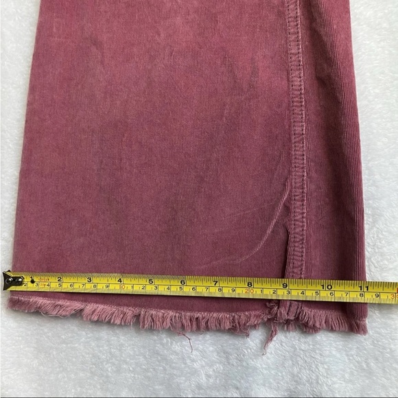 We The Free Jeans Sz 31 Short Flare Leg Boot Cut HR Raw Hem Corduroy Pants NWT - Picture 7 of 9